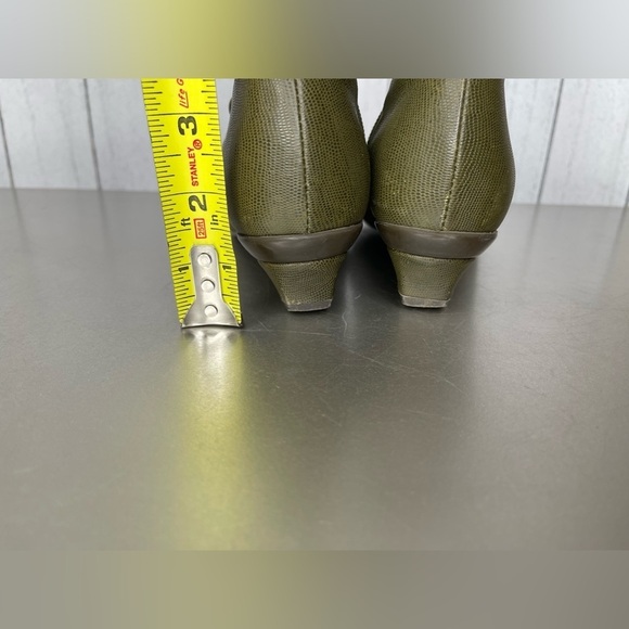 Eric Michael Web Shoemakers Booties Boots Studded Women US 5.5-6 EU 36 Spain - Picture 5 of 6